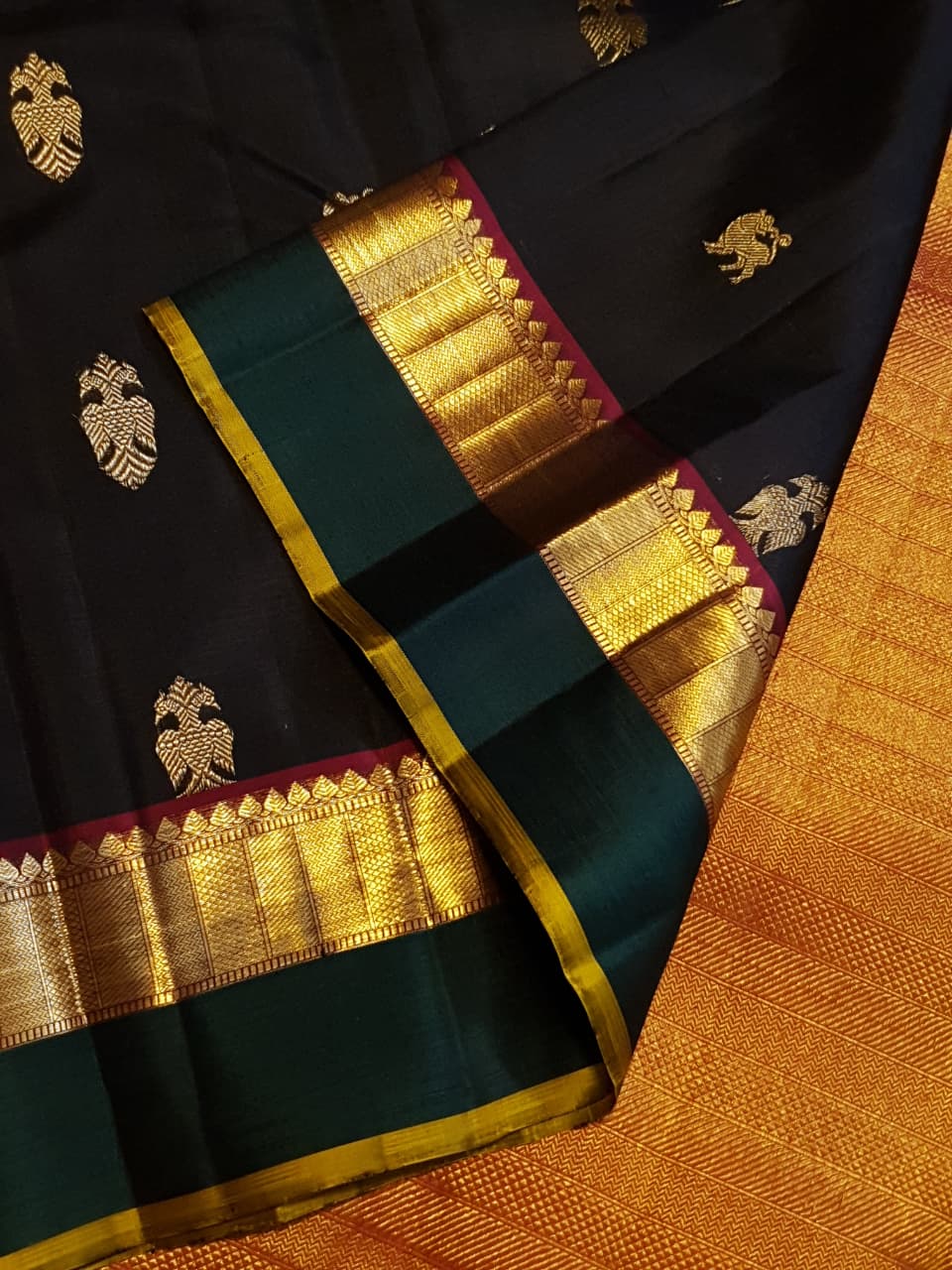 Ebony Black Kanjivaram Handloom Bridal Silk Saree